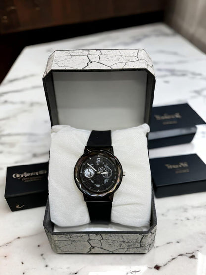 Mens Rubber Strap Watch